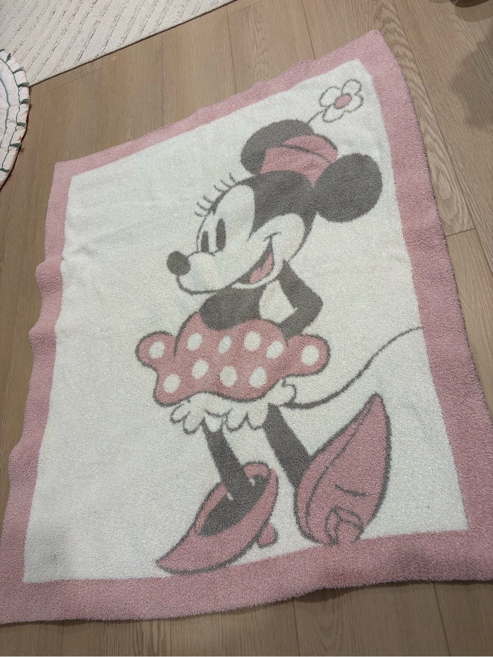 Barefoot Dreams Pink and White Plush Character Accent Blanket (kid size)